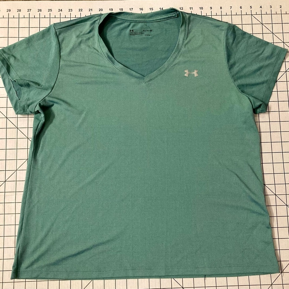 Under Armour Men’s‎ XL Teal Loose Fit Heatgear Shirt